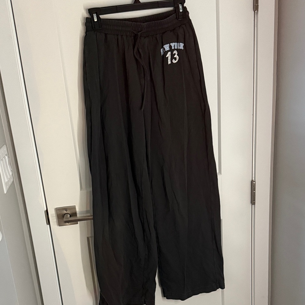 White Fox Boutique Black Joggers with New York 13 Design